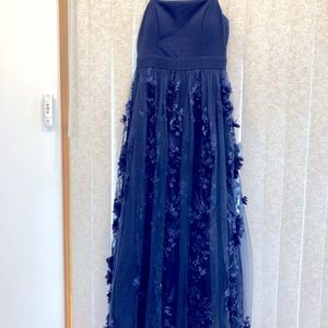 Dark blue beautiful prom dress - size 7
